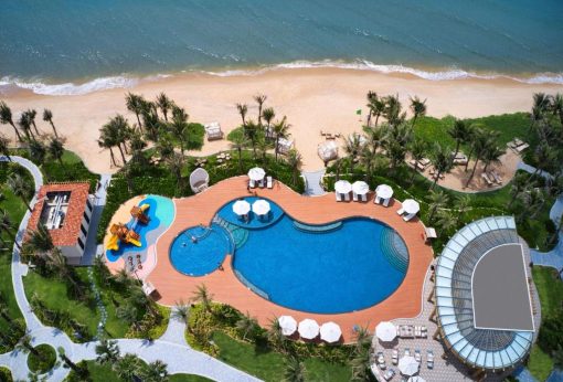 Hồ bơi Radisson Resort Phan Thiết