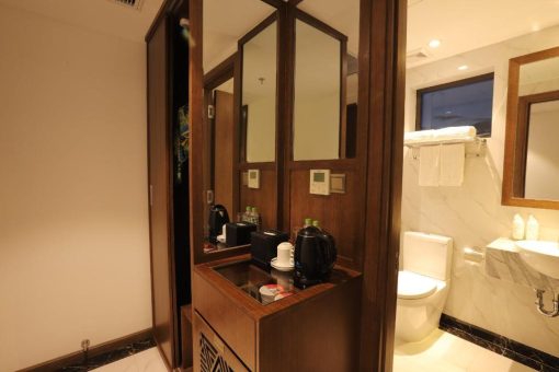 Phòng tắm Aloha Nha Trang Hotel 4*