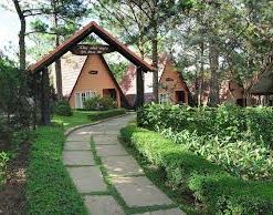 Khách sạn Đồi Mộng Mơ Resort