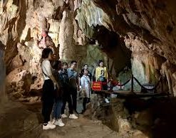 tham quan hang pác bó khu di tích quốc gia đặc biệt